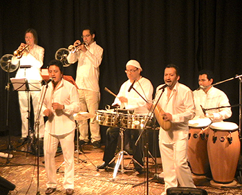 Tropicaliente Salsa band Boeken  Tropicaliente voor Bruiloften, Bedrijfsfeesten, Festivals/ Cover Band / Tropische band boeken Zuid Amerikaanse muziek boeken