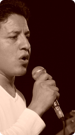 Fernando Lobato (Ecuador)::Lead vocals fernando lobato sabor latino Ein Hochzeitsbandband buchen? Bei SABOR LATINO Live-Musik für Ihren Geburtstag, Ihre Hochzeit, Ihren Empfang Live Band Hochzeit Nordrhein Westfalen