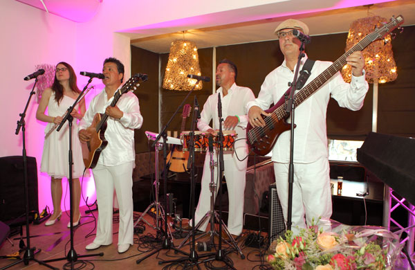 Sabor Latino Cuarteto:: Latin band boeken | SABOR LATINO kwartet voor uw bruiloft, bedrijfsfeest, latin live muziek / Salsa band/ Mariachi inhuren
